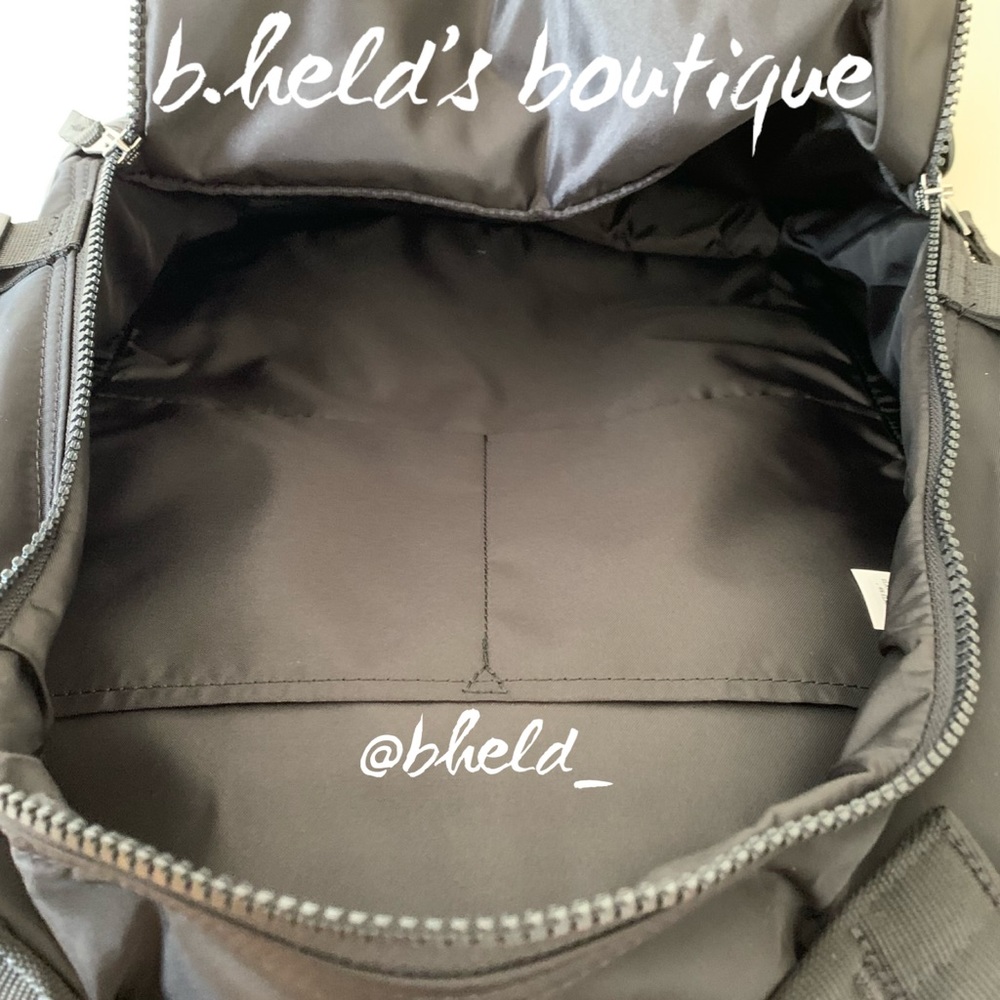 lululemon New Crew Backpack 22L (w/ Keychain) OG Old Style Black Brand New NWT - Picture 15 of 16
